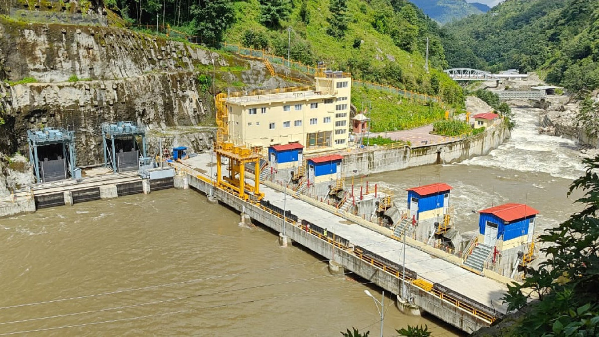 ८२ मेगावाट क्षमताको तल्लो सोलु जलविद्युत् आयोजना विद्युत् राष्ट्रिय प्रसारणमा आबद्ध