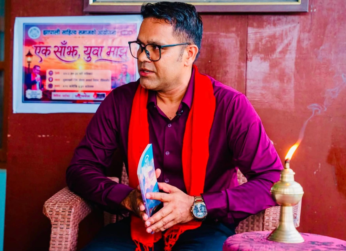 ‘एक साँझ युवा माझ’ मा गजलकार राज लम्साल यात्री प्रस्तुत