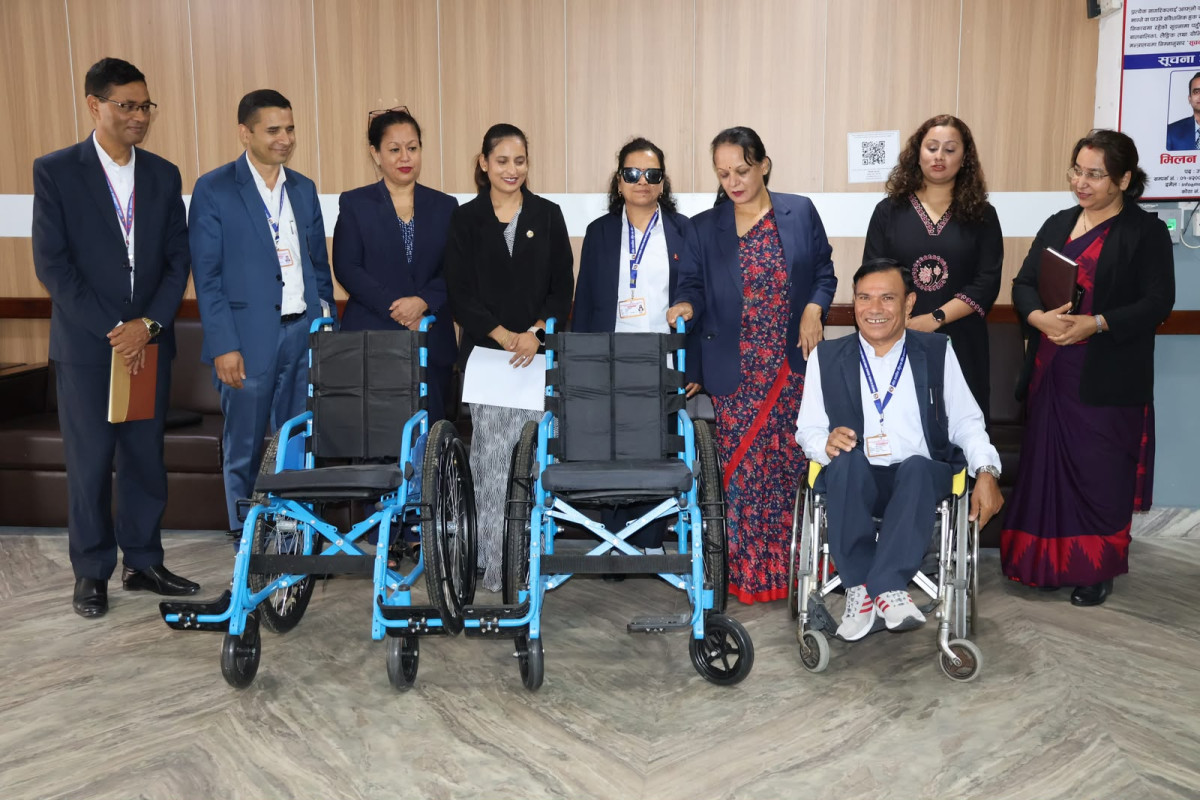 अब मन्त्रालय परिसरमै ह्वीलचेयर सेवा !